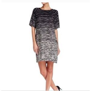 Vince Silk Shift Dress Pockets Black White Abstract Stripes Size Medium Artsy